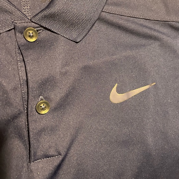 Nike Men's Deep Blue Dri-Fit Tour Golf Shirt Men’s Size Medium - Picture 5 of 5
